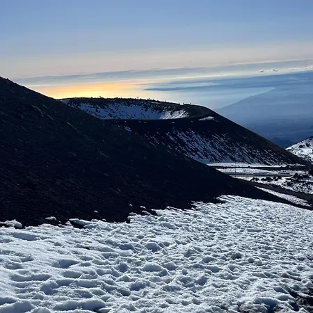 Alojamento de Acomodação e Pequeno-almoço Etna Vibes *
